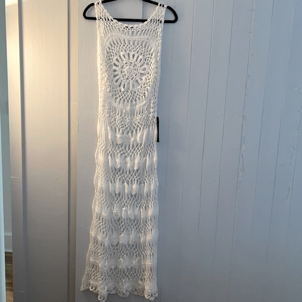 FLOOR LENGTH BEACH COVER UP